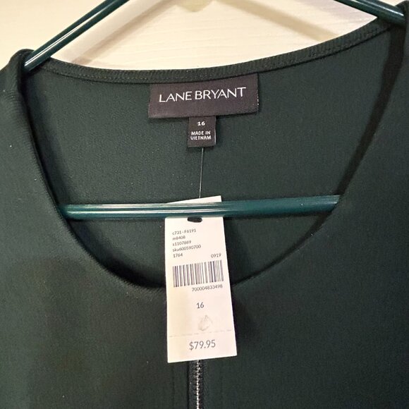 Lane Bryant Blazer/Jacket. Dark Green. Size 16. NWT. (1087) - Picture 4 of 5